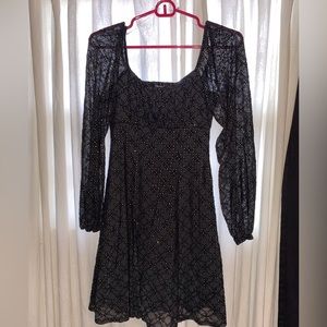 Lilly Rose Lace Dress - Gold & Black